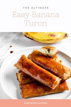 Turon is not just a dessert; it's a cherished part of Filipino culinary heritage. It's a symbol of warmth, hospitality, and the joy of sharing good food with family and friends. This sweet snack is commonly prepared in Filipino households and is often enjoyed during special occasions, gatherings, and celebrations. Banana Turon, Street Food Dessert, Banana Spring Rolls, Finger Snacks, Filipino Snacks, Caramelized Sugar, Ripe Bananas