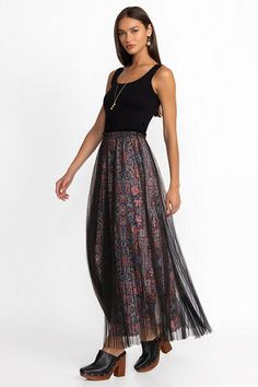 Adorned with an understated floral print, the Yolanda Pleated Maxi Skirt is crafted from a lightweight fabric. Featuring an elastic waist and intricate sunburst pleating, this lined skirt offers a traditional A-line silhouette in a maxi length. Pair with silk cami and a pair of kitten heels for a night out. Women's Yolanda Pleated Maxi Skirt by Johnny Was in Tallula, Size XL, Silk, Floral Silk Cami Outfit, Thrift Inspo, Silk Cami, Pleated Maxi Skirt, Boho Chic Outfits, Pleated Maxi, Lined Skirt, Skirts Online, Bottom Clothes