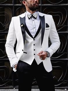 Costumes de bal pour hommes bleu clair noir crème costumes de fête de mariage couleur unie 3 pièces coupe ajustée double boutonnage six boutons 2024 de 2024 ? $124.99 Suit For Groom, Prom For Guys, Stripe Suit, Prom Suits For Men, Cheap Suits, Suits Wedding, Mens Suit Jacket, Prom Suits, Party Suits