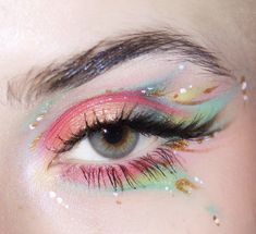 Makeup Wings, Cute Eye Makeup, Graphic Makeup, Eye Makeup Designs, Dope Makeup, Creative Eye Makeup, Crazy Makeup