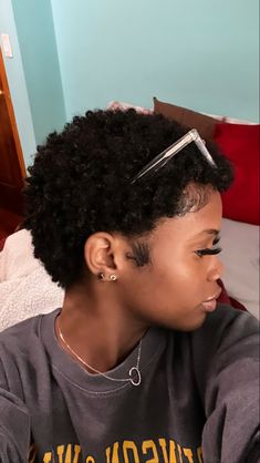 Short 4 C Hair, 4c Big Chop Short, Hairstyle For Short Afro Hair, Big Chop Inspiration 4c, Short Hair Afro Styles, Black Short Hairstyles Natural, Type 4 Big Chop, Hairstyles For Big Chop Curly Hair