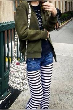 Tweemo Aesthetic, Childish Outfits For Women, 2010s Twee Aesthetic, Tweemo Style, 2010s Twee Fashion, 2017 Aesthetic Outfits, Mpdg Outfits, Twee Outfit Inspired, 2013 Fashion Tumblr