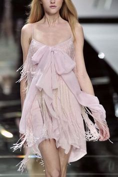 Pink Runway, Claudia Schiffer, Naomi Campbell, Runway Models, Elie Saab, Fashion Week Spring