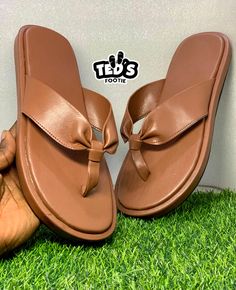 Diy Sandals, Fashion Shoes Sandals, Leather Slippers, Fashion Shoes, Shoes Sandals, Sandals, Leather