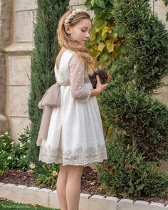 Flower Girl Dresses: 39 Looks For Girls + FAQs ❤ flower girl dresses vintage ivory with bow marinasmoda #weddingforward #wedding #bride #flowergirldresses #vintageflowergirldresses Lace Flower Girl Dresses, Dress Guide