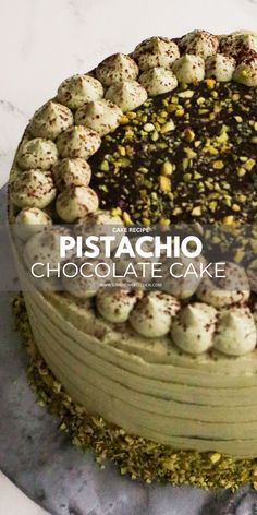 Pistachio Chocolate Cake Pistachio Cake Chocolate, Chocolate And Pistachio Cake, Cake With Pistachio Cream, Pistachio And Chocolate Cake, Chocolate Pistachio Dessert, March Cake Ideas, Chocolate Cake Toppings, Pistachio Dessert Cake, Pistachio Birthday Cake