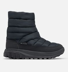 Embrace the chill in style with this warm and puffy boot that’s easily packable and features toasty thermal-reflective lining, a fleece interior for extra coziness, and an extra grippy outsole. Street Style Shoes, Mid Boots, Waterproof Winter Boots, Stylish Boots, Comfortable Sneakers, Wide Boots, Winter Boots Women, Boots Women, High Energy