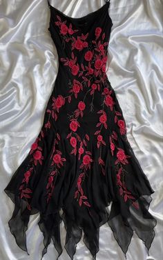 Dresses With Beads, Hot Prom Dress, Prom Dress Evening, Fairytale Dress, Black Prom Dresses, Prom Dresses Lace, Hoco Dresses, Dress Evening