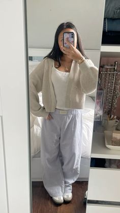 Lookbook Ideas, Daily Fits, Modest Outfit Ideas, Cozy Outfits, Clothing Aesthetic, Basic Fits, Fit Ideas, Fashion 2024, Style Change