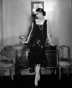 Coco Chanel 1920, 1920s Chanel, Coco Chanel 1920s, Photography 1920s, Chanel Little Black Dress, 1920 Style, 1920s Glamour, 20s Style