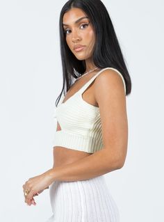 Crop top   52% Acrylic 28% Nylon 20% Polyester  Christy is wearing a size XS/S    Soft knit material   Knot bust   Cut out detail   Good stretch   Unlined Cream Outfits, White Top Women, Womens Knit Tops, Cream Tops, Best Stretches, Tops Online, Good Stretches, Knitting Women, Online Tops