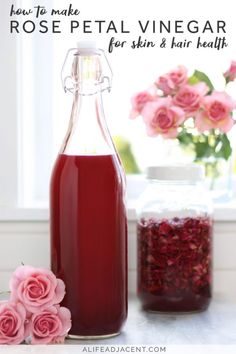 Rose Vinegar, Homemade Skincare Products, Homemade Vinegar, Homemade Skincare, Oil Cleansing, How To Make Rose, Natural Beauty Recipes, Natural Beauty Diy, Dried Rose Petals