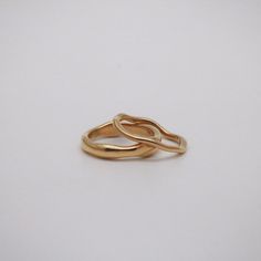 Luz Double Ring is a stamp of every jewelry box. Crafted in 18k gold plated stainless steel, it is minimalist's favorite. Composed of one thin band ring and one thicker, the two rings make a set and they are meant to snuggle to each other. Gold Rings Simple, Two Rings, Dope Jewelry, Jewelry Lookbook, Double Ring, Jewelry Inspo, Dream Jewelry, Minimalist Jewelry, Cute Jewelry