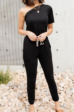 Arm And A Leg Jumpsuit In Black Simple Jumpsuit, Clothing Making, Darling Dress, One Piece Outfit, Type Of Pants, Body Suit, Stretchy Fabric