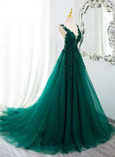 Dark Green V-neckline Lace Long Beaded Prom Dress, Dark Green Party Dress - US size 6 / Green