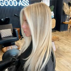 Cool Blonde Money Piece, Fully Blonde Hair, Blonde Half Head Highlights, Blond Highlights Natural, Blonde Hair Inspired, Half Head Blonde Highlights, Half Head Highlights Blonde, Blonde Full Head Highlights, Full Head Blonde Foils