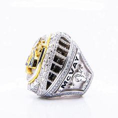 Super Bowl Ring Are you a Super Bowl fans?Then you must not miss this 2022 Los Angeles Rams Super Bowl Ring Super Bowl ring aficionados have noticed that the newly created versions get bigger and bigger each year. Los Angeles Rams Rings 2022 Los Angeles Rams Rings Handcrafted by highly skilled Master Jewelers, this 2022 Los Angeles Rams Super Bowl Ring makes a wonderful gift to the sports fan in your life. This rams NFL championship ring will have the removable top feature Team: Los Angeles Rams Nfl Championship Rings, Rings 2022, Wooden Display Box, Super Bowl Rings, Name Ring, Championship Rings, Diamond Fashion Rings, Name Rings, Los Angeles Rams