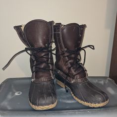 Beautiful Vintage Shearling "Bean Boots" Duck Boot. Size 8 Narrow. Excellent Condition. Duck Boot, Bean Boots, Duck Boots, Ll Bean, Winter Rain, L L Bean, Rain Boots, Women Shoes, Boots