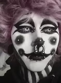 Goth Clowncore Outfit, Dark Clowncore Makeup, Gothic Clowncore, Punk Clown Makeup, Alt Clown Makeup, Dark Clown Makeup, Clown Inspired Makeup, Gothic Clown Makeup, Goth Clown Makeup