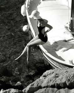 The golden era of the Riviera during the Fifties and Sixties - style inspiration Guy Bourdin, Salt Water Fishing, On A Boat, Black White Photos, Black N White, French Riviera, Marie Claire, White Photography