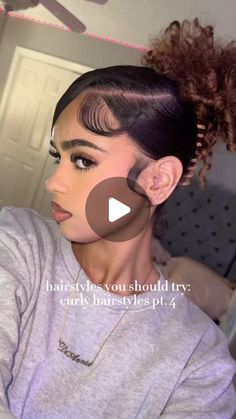 DI’ANNIE AMELIA-MARIE on Instagram: "Side part + curly claw clip 💗 | #curlyhair #curlyhairstyles #summerhairstyle #naturalhairstyles #pinteresthairstyles #pinteresthairstylesblackgirl #curls #pinterestaesthetic #pinterest #explore #explorepage✨ #exploremore #ddiannie #dianniemarie #fyppppppppppppppppppppppp" How To Do Edges Tutorial, How To Put Your Hair In A Clip, Heart Side Part, Claw Clip Hairstyles Black Women, Cute Clip Hairstyles, Side Swoop Hairstyle, Curly Claw Clip Hairstyles, Claw Clip Curly Hair, Curly Ponytail Hairstyles