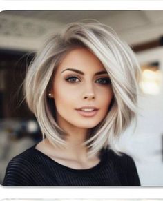 Blonde Hair Transformations, Haircuts For Medium Length Hair, Haircuts For Women Over 50, Layered Haircuts For Medium Hair, Hairstyles And Haircuts, Chin Length Hair, Hairstyles For Women Over 50, Dirty Blonde Hair, Shoulder Hair