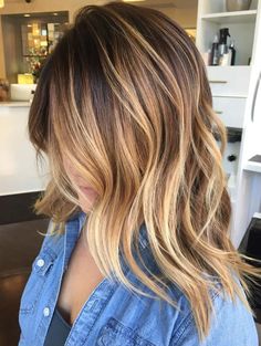 Caramel Balayage Hair Warm Balayage, Blonde Tips, Balayage Blonde, Caramel Hair, Short Hair Balayage, Ombre Hair Color, Hair Color Balayage, Cool Hair Color