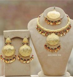 Traditional Jewellery, Bridal Fashion Jewelry, Kundan Necklace, Fashion Jewelry Sets, Kundan Necklaces, Kundan Jewellery, Bridal Fashion