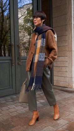 Thanksgiving Outfit Women, Trendy Fall Outfits, Brown Coat, Autumn Outfit, Winter Fashion Outfits, Fall Outfits Women, Fall Winter Outfits, Autumn Winter Fashion