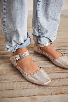 Mystic Mary Jane Flats | Free People Luxury Closed Toe Ballet Flats For Spring, Luxury Ballet Flats With Round Toe For Spring, Ankle Strap Flats With Dress, Best Flats With Dresses, Luxury Everyday Ballet Flats For Spring, Cheap Ballet Flats For Fall, Chic Cheap Suede Flats, Cheap Spring Ballet Flats, Bridemaids Flat Shoes