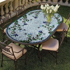 Royal Hummingbird Mosaic Oval Bistro-Iron Accents Tile Furniture Diy, Mosaic Table Top Designs, Hummingbird Mosaic, Handmade Tables, Southwestern House, Table Top Designs, Mosaic Patio Table, Oval Tables, Mosaic Birdbath