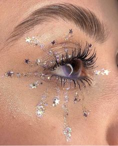 Nye Glitter Makeup, Glitter Makeup Aesthetic, Glitter Bar, Beauty Station, Vegas Bachelorette, Work Makeup, Color Catalog