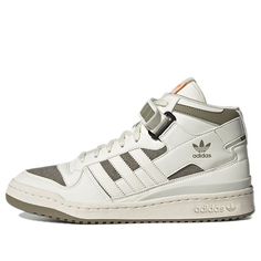 adidas originals Forum Mid CREAM/GREEN Sneakers/Shoes High Top Sneakers Adidas, Adidas Forum Mid Green, Adidas Shoes High Tops, Baggy Street Style, Adidas Forum Mid, Adidas Shoes Mens, Adidas Forum, Green Sneakers, Mid Top