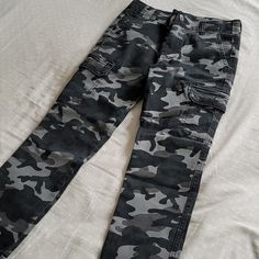 Black And Gray Camo Cargo Pants, Straight Leg, Back Pockets. Brand New With Tags Camo Pants Fashion, Black Camo Pants, Grey Camo Pants, Camo Pants Men, Cargo Pants Outfit Men, Burgundy Joggers, Boys Cargo Pants, Boys Khaki Pants, Cargo Pants Color