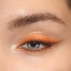 another fashion blog — orange eye makeup✨🍊 Soft Orange Makeup Look, Subtle Orange Makeup, Orange Inspired Makeup, Orange Euphoria Makeup, Subtle Orange Eyeshadow, Subtle Orange Eye Makeup, Orange Makeup Tutorial, Orange Make Up, Makeup Ideas Orange