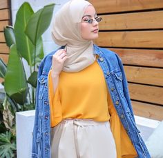 @Sarahbeauty19 Omayazein Outfit Kulot, Mustard Yellow Outfit, Model Hijab, Ootd Hijab Casual, Hijabi Outfit, Casual Skirt Outfits, Hijabi Style, Hijab Styles