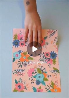 107 likes, 13 comments - dimenina_bydilce_barreiro_bh el March 16, 2024: "#repost". Nathaniel Rateliff, Paper Folding Crafts, Wrapping Paper Crafts, Cardboard Box Crafts, Gift Wrapping Techniques, Creative Gift Wraps, Gift Wrapping Inspiration, Gifts Wrapping Diy, Easy Paper Crafts Diy