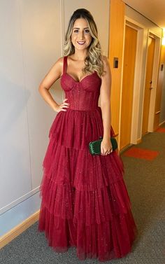 Layered Prom Dress, Marsala Dress, Burgundy Prom Dresses, Burgundy Prom, Spaghetti Strap Prom Dress, Tulle Sleeves, Burgundy Prom Dress, Sleeve Wedding Dress, Dresses Elegant