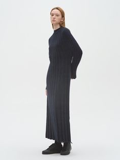 Composition : Superfine Wool 100%Color : NavyCountry of Origin : Republic of Korea Merino Wool Dress, Wool Dress, Jumpsuit Dress, Merino Wool, Dress Outfits, Composition, Jumpsuit, Wool, Navy