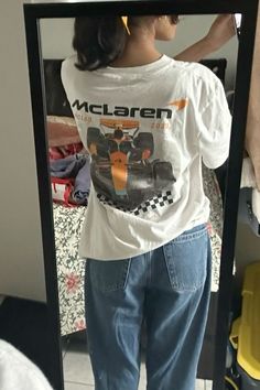 F1 Outfit, Shirt Ootd, Hollister Clothes, Race Outfit, Mclaren F1, Outfit Details, Aesthetic Outfits