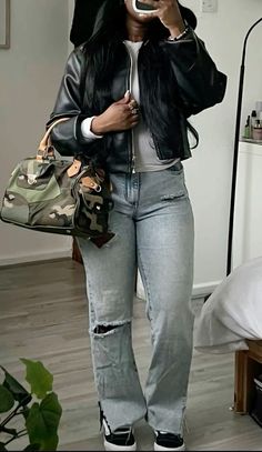 Chill Leather Jacket Outfit, Cute Chill Outfits Black Women, Winter Outfits Black Women, Outfits Black Women, Chill Outfits, Cute Fall Outfits