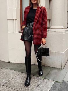 red plaid blazer, black top, black leather pants, and long boots for Christmas Leather Christmas Outfit, Edgy Christmas Party Outfit, Casual Cocktail Attire For Women Winter, Christmas Outfit 2023 Women, Christmas Meal Outfit, Simple Christmas Outfits For Women, Edgy Christmas Outfit, Plaid Christmas Outfit