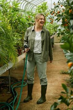 This Martha Stewart Women's Garden Short-Sleeve T-Shirt is engineered for garden performance, with short sleeves for optimal mobility. The lightweight and breathable fabric, with UPF Protection, keeps you comfortable as you dig, weed, and sow. Loose fit. Short sleeves Scoop neck Moisture wicking properties draw moisture away from the body UPF Sun Protection High-low hem Loose fit Machine wash Imported . Tractor Supply, White Gloves, High Low Hem, Martha Stewart, Tractor, Sun Protection, Breathable Fabric, Moisture Wicking, High & Low