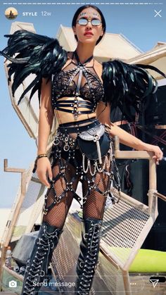 Burning Man Fashion Woman Inspiration, Burning Man Festival Women, Burning Man Outfits Women, Burning Man Fashion Woman, Estilo Burning Man, Electro Festival Outfit, Look Da Festival, Tomorrowland Outfit, Festival Fashion Outfit