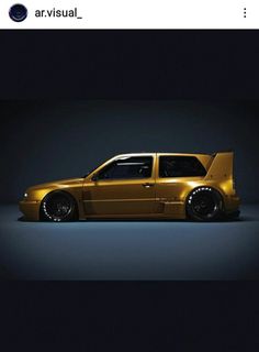 an image of a gold car in the dark