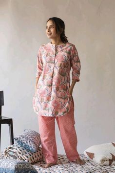 Lounge Wear Outfit, Cotton Night Dress, Night Suit For Women, Co Ords Outfits, Tie Dye Tops, Kurta Patterns, Pakistani Fashion Party Wear