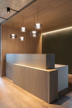 Boutique Reception Desk, Boutique Reception, Office Interior Design Creative, Waiting Room Design, Wood Spa, Custom Reception Desk