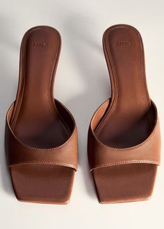 Heel non-structured sandals - Women | Mango USA Close Toed Shoe, Low Heel Dressy Sandals, Classy Woman Shoes, Slip On Heels Sandals, Comfortable Kitten Heels, Chocolate Brown Heels, 90s Heels, Brown Kitten Heels, Going Out Shoes