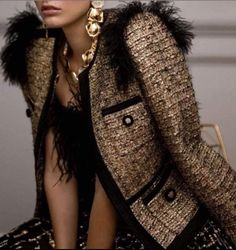 Oldies Fashion, Golden Oldies, Looks Black, Zuhair Murad, Chanel Fashion, Fashion Editorial, Elie Saab, Coat Fashion