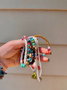 get ready for the concert with these beautiful pieces  these is 4 options for the necklace  -longhorn head -cactus  -sunflower  -bird Jewellery Bracelets, Cactus, Beaded Bracelets, Jewerly Beads, Morgan Wallen, The Concert, Sunflower, Jewelry Bracelets, Concert